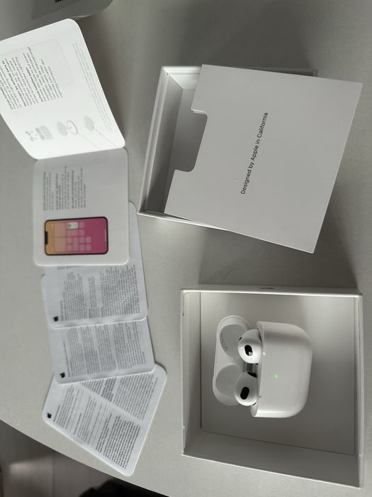 Airpods generatia 3