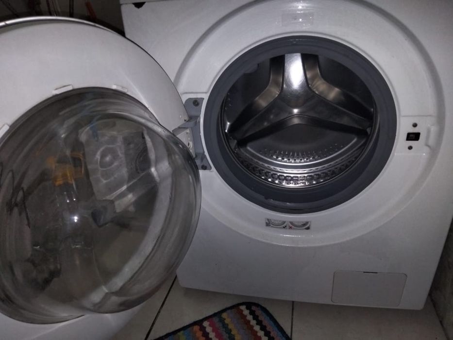 Продам стиралку