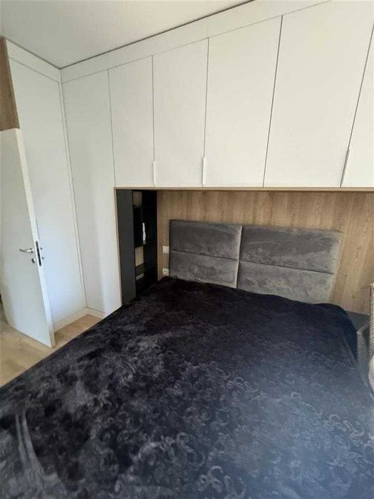 Дава се под наем Двустаен апартамент в Бургас, Изгрев - 58 кв.м за 204 € - Снимка #2