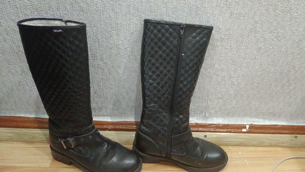 Продам сапоги зимние 35р девочке