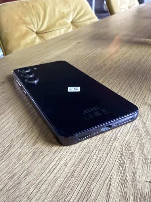 Samsung galaxy S23 (husa+ cutia originala)