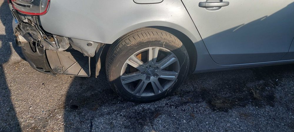 Audi A4 2.0 TDI А4 B8 Ауди А4 2009г. на части 
Юли 2009