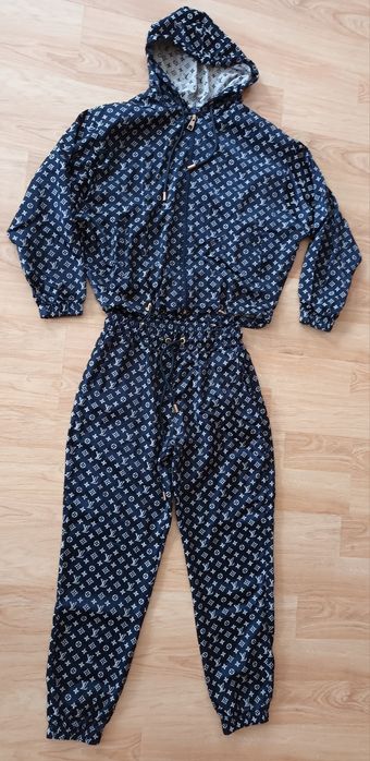 Hermès LV Burberry Balmain екипи