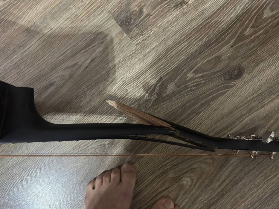 Гитара запчастьтка