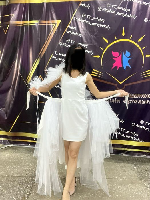 Платье на продажу