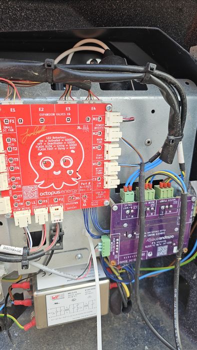 Термопомпа 6kw R290 моноблок без управление  за части или за ентусиасти...