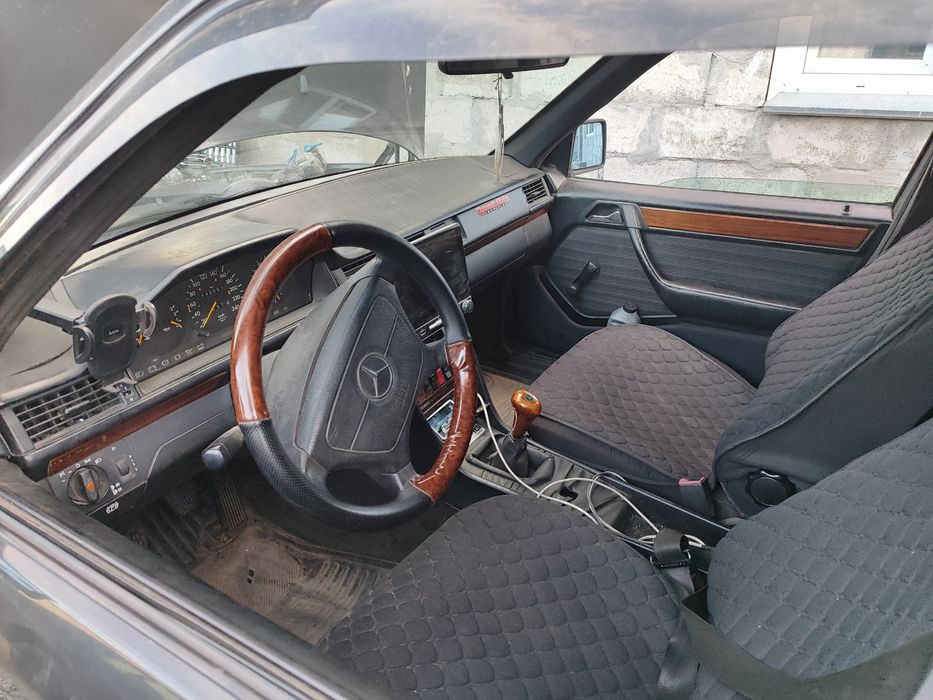 Мерседес 124 по запчастям