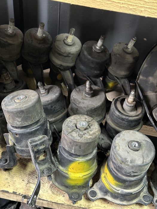 Подушки двигателе на камри 50