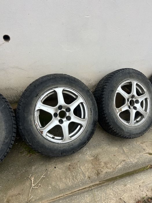 Диски с резинами R16