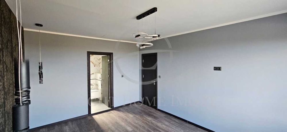 Реф. 3055 Двуетажна къща с. Белащица