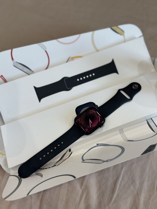 Apple watch 8 series