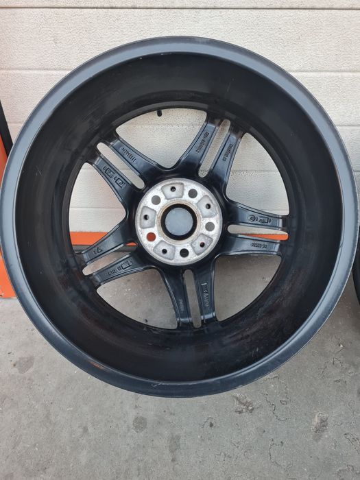Джанти BORBET за VW AUDI SEAT SKODA BMW Mercedes R18 5x112 ET30 8J
