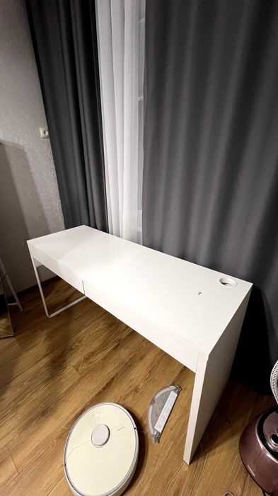 Стол IKEA Микке белый