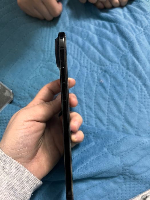 iPhone Air 256 акк:100.