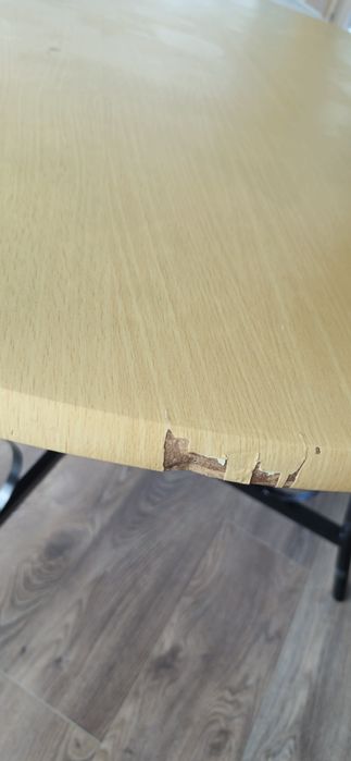 Трапезна кръгла маса