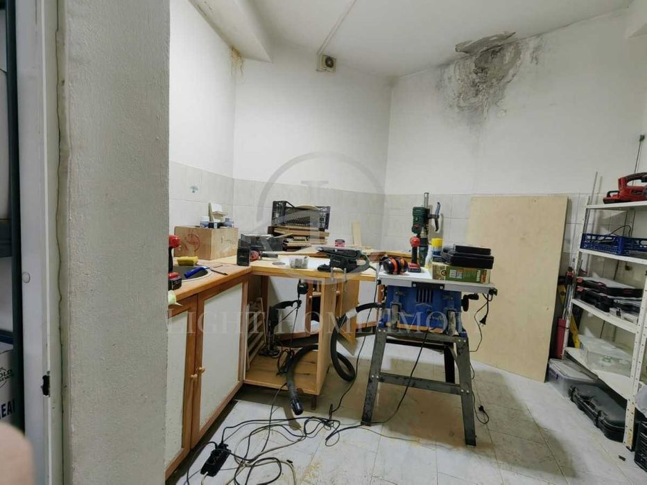 Продава се Магазин в Пловдив, Прослав - 208 кв.м за 842 €/кв.м - Снимка #2