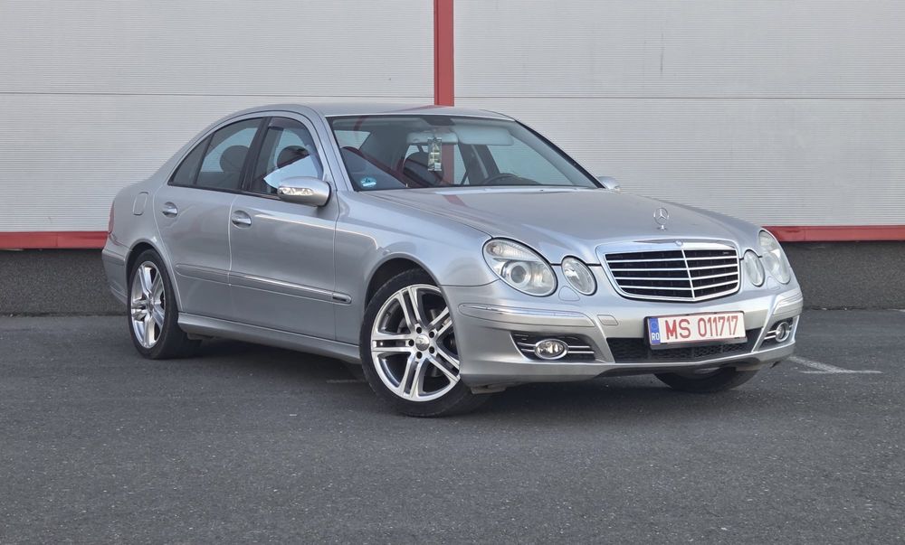 Mercedes E 200 Kompresor, 1,8 Benzina 163 Cp, Xenon,Imp. Germania
