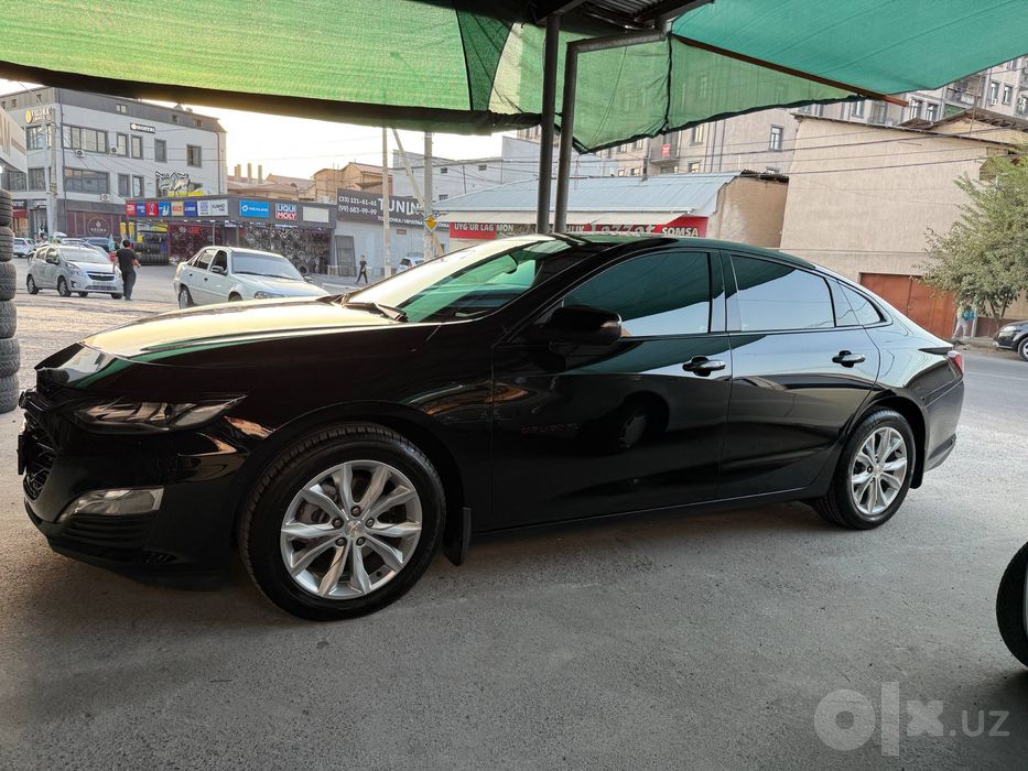 срочно продается malibu xl