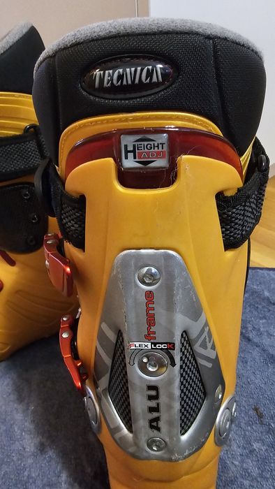 Ски обувки Tecnica 42