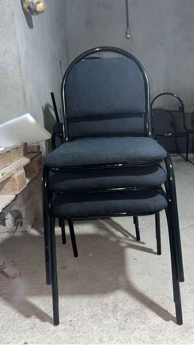 Стул металический