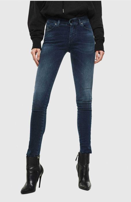 DIESEL дамски оригинални еластични дънки