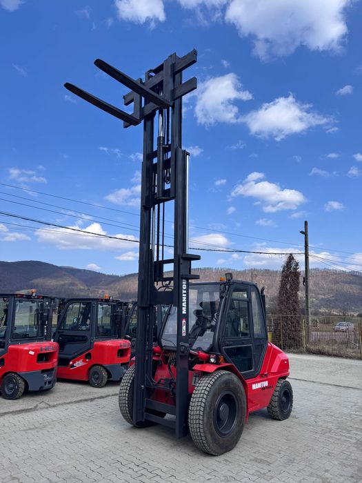 Motostivuitor Manitou 5 tone Diesel teren accidentat
