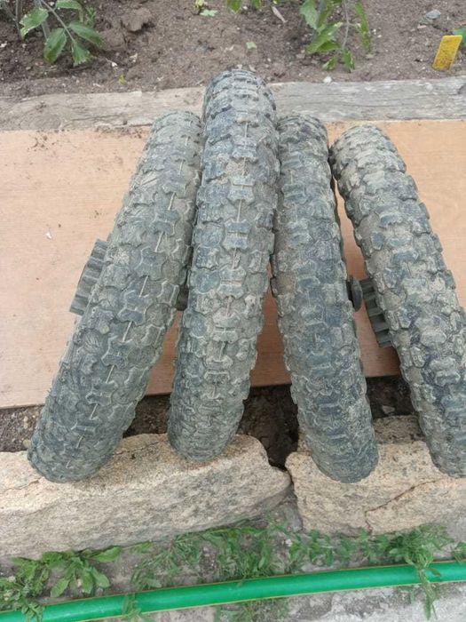 четыре колеса с камерами