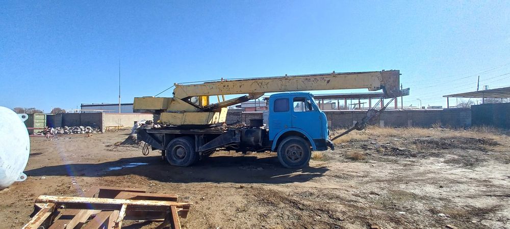 Автокран МАЗ5334