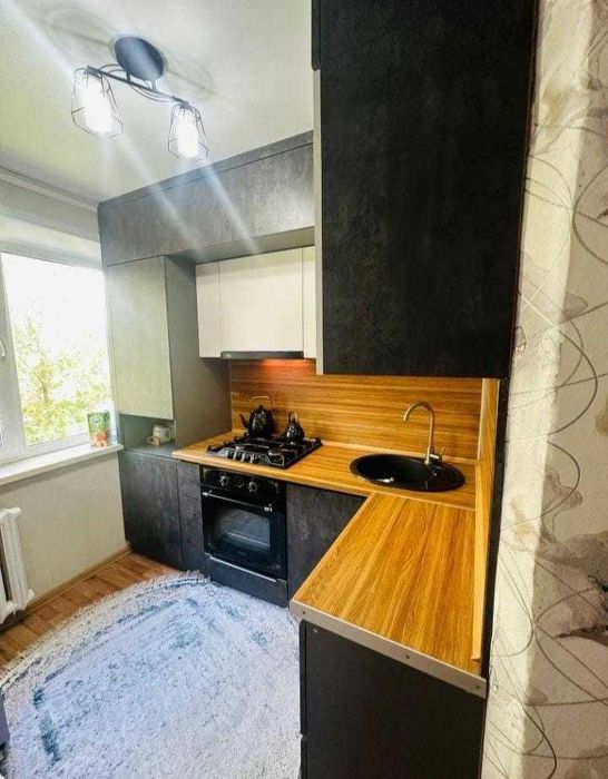 Продам 2 ком кв рн КЖБИ 3 этаже