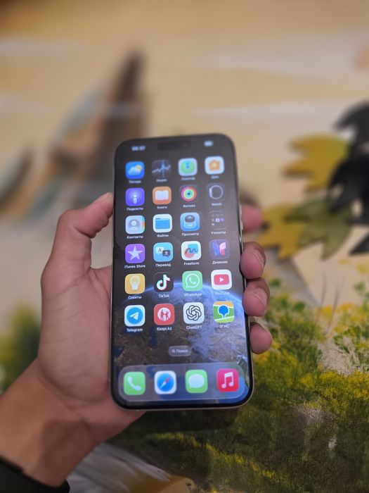 Iphone 15 Pro Max 256gb E sim