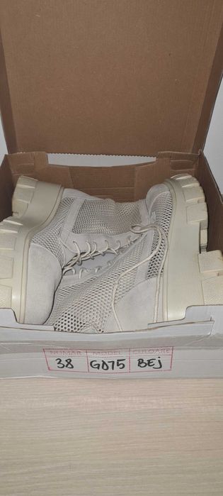 Bocanci, SandAli, piele naturala, talpa mare, usoara, crampoane