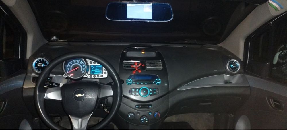 Chevrolet spark 2015