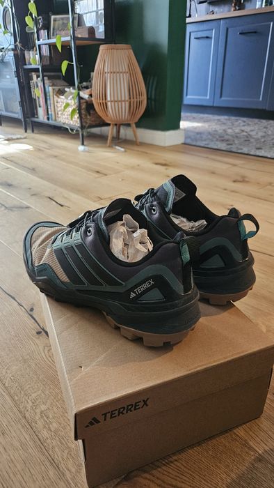 Pantofi trekking barbati Adidas Terrex Skychaser GTX FW 2025