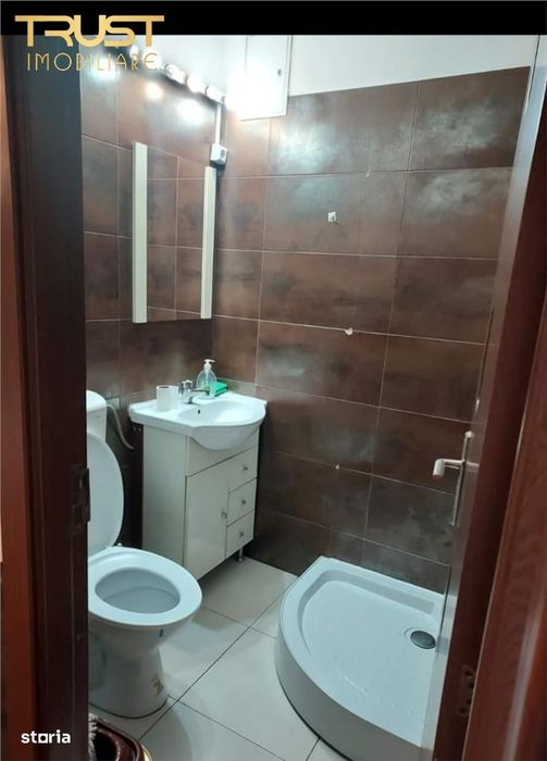 3 camere l 2 Bai l Balcon l Manastur