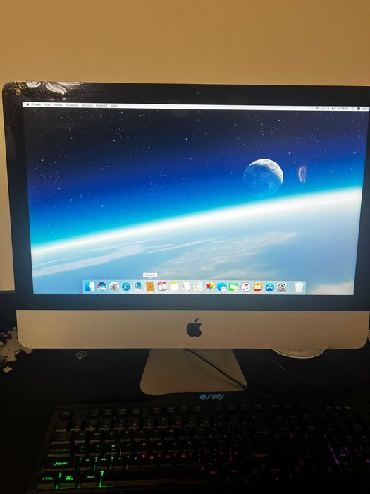 Apple iMac de 21.5 inch, 8gb Ram, Nvidia 512mb, 1TB hdd