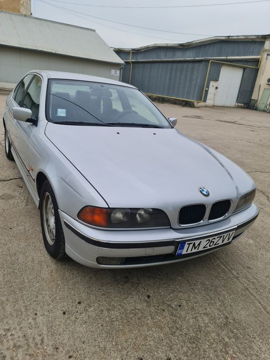 Vând BMW seria 5 , E 39 ,523 i