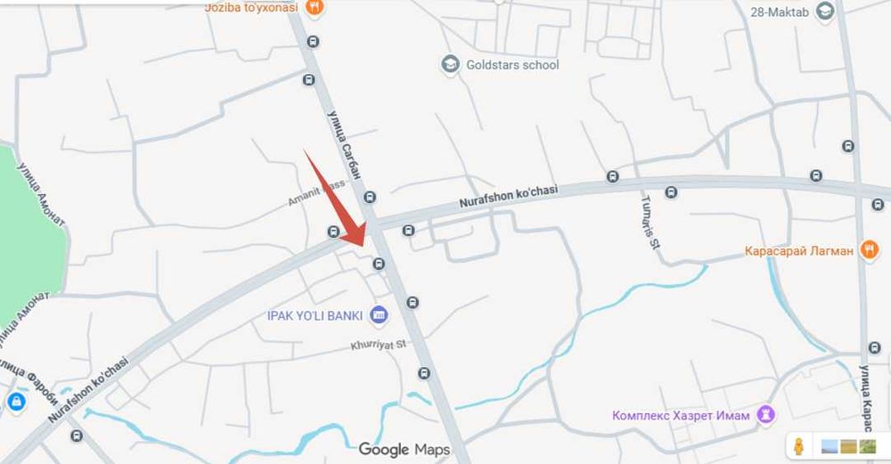 Срочно продаётся 1 эт кв вдоль дороги на перекрестке Нурафшон и Сагбан