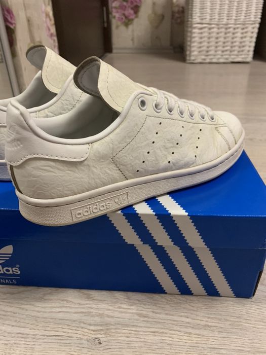 Лимитиран модел маратонки Adidas