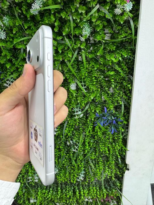 iPhone 17 Pro Max 256 Silver  NASIYA SAVDO ID6120