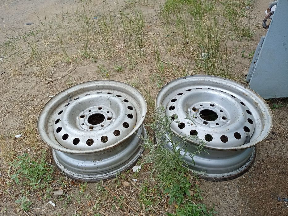 Продам диски р13.