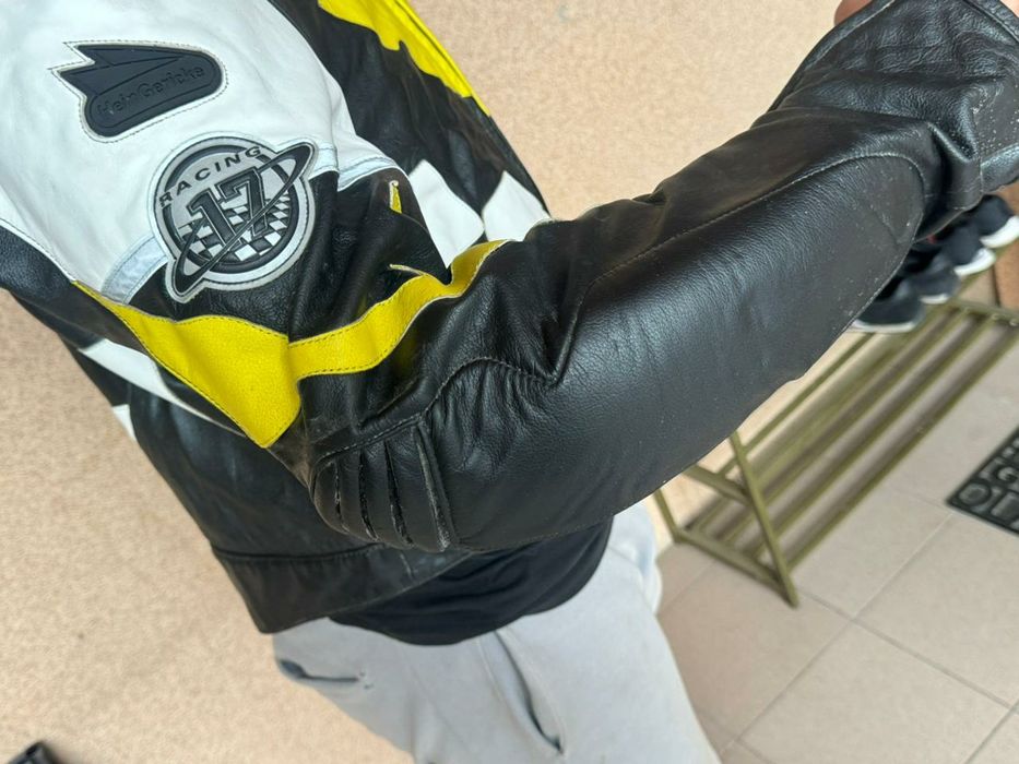 Продам куртку для езды