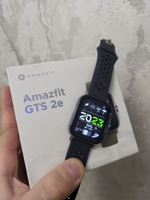Смарт часы Amazfit GTS 2e