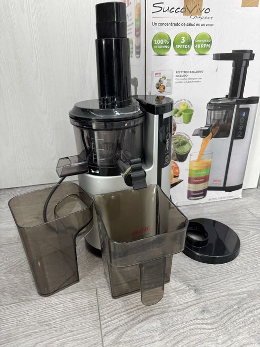 Бавна Сокоизстисквачка Imetec Succo Vivo Compact SJ700, 150W, Сок!