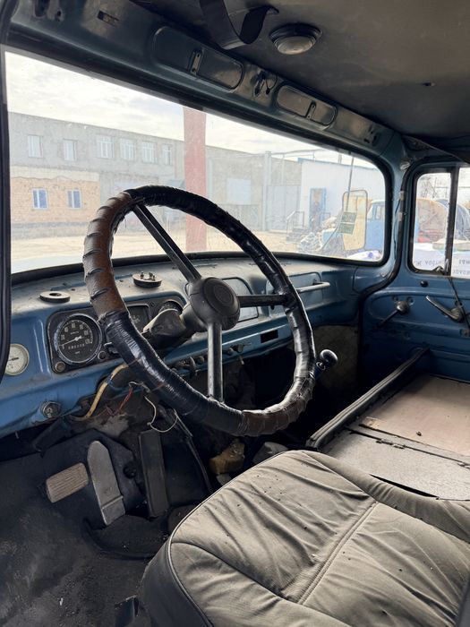Продам Зил 441510 тягач