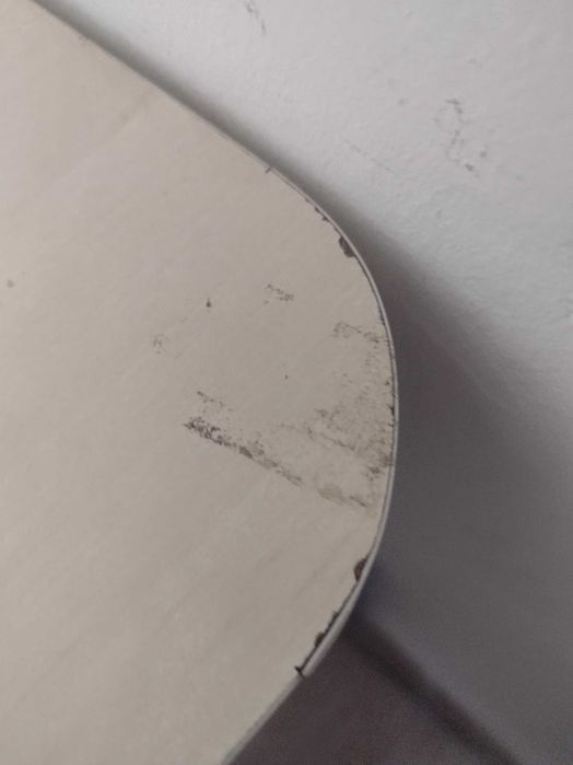 Средно по размер компактно бюро