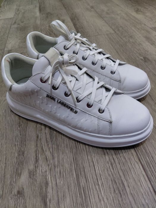 Мъжки кецове Карл Лагерфелд