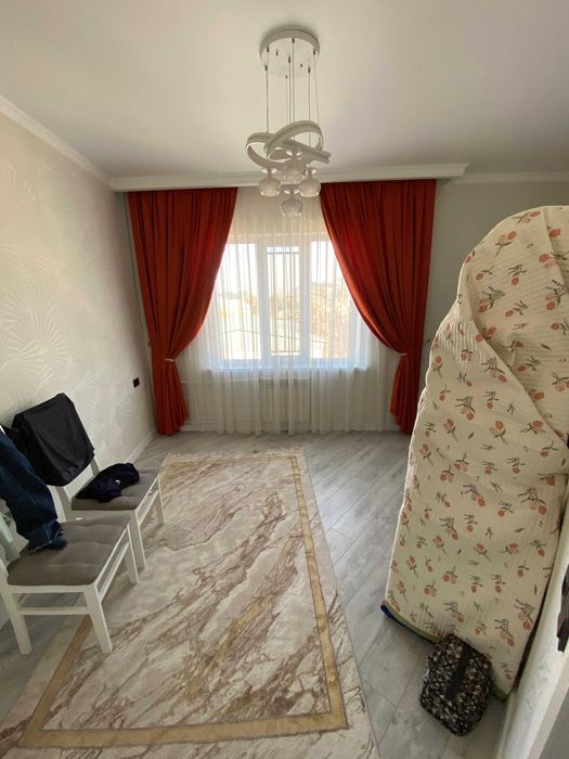 Продаётся 4-комнатная квартира на 4/5 этаже в мкр ВЕРХНИЙ ОТЫРАР