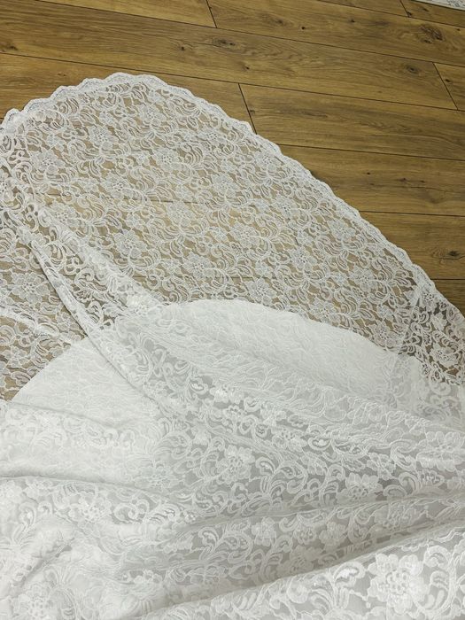 Продам платье свадебные