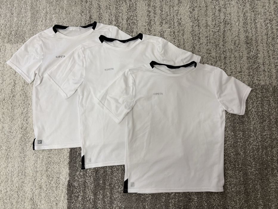 Vand echipament termo fotbal 7 ani