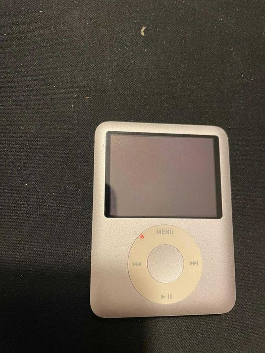 iPod Nano generatia 3 4Gb